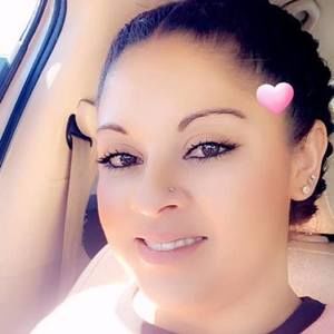 Meet your Posher, Whitney